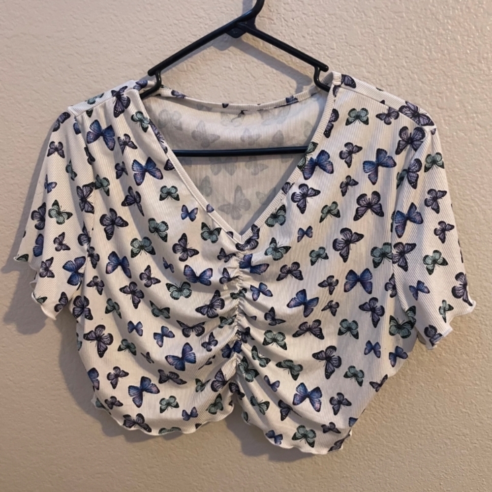 Butterfly V-Neck Ruched Crop Top